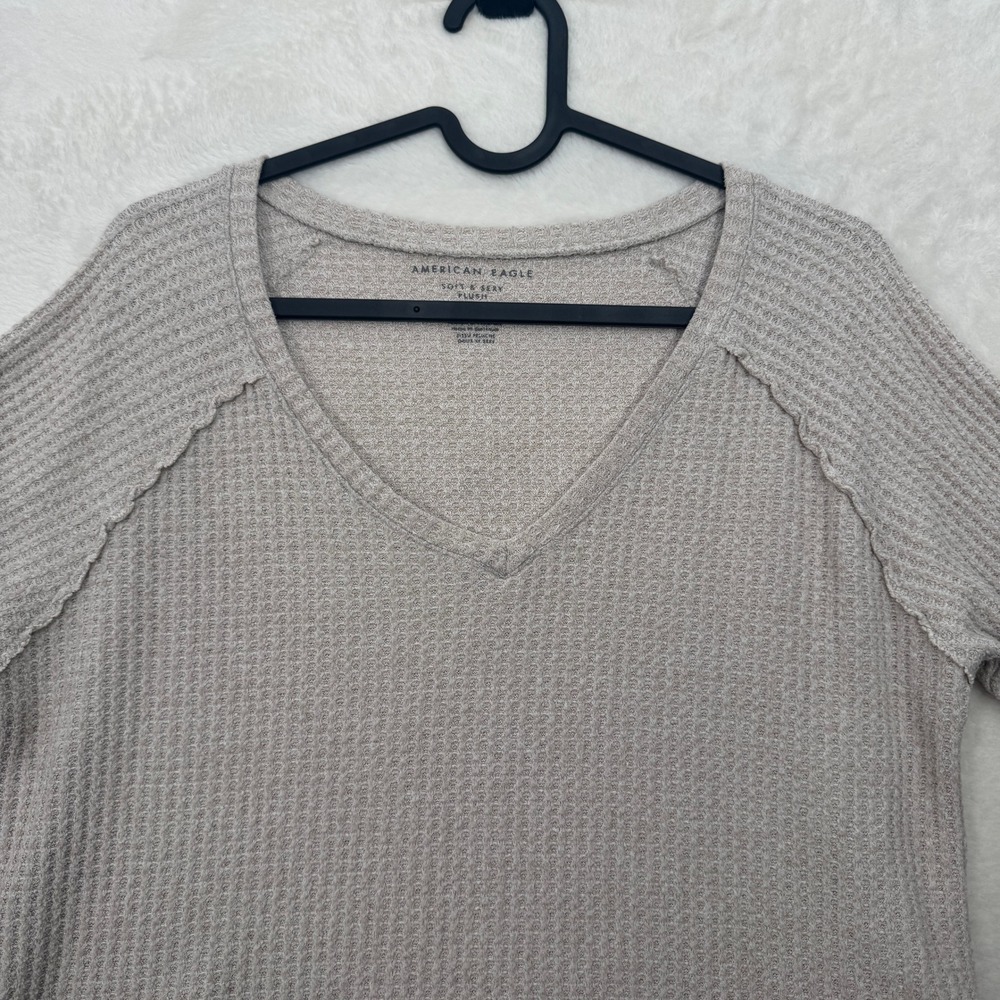 American Eagle Top Womens XS Oatmeal Soft Sexy Plush Waffle Knit V-Neck Thermal